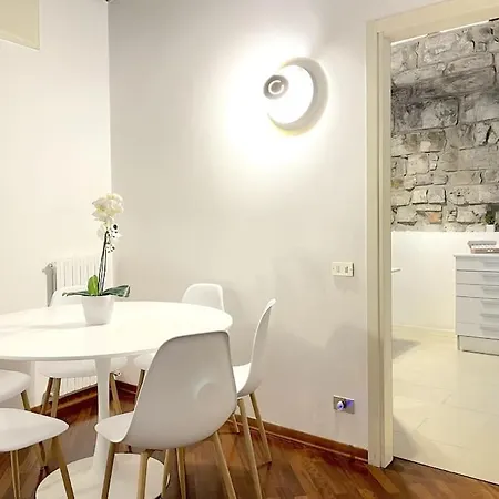 Tower Gombito'S Apartment Bergamo Exterior photo